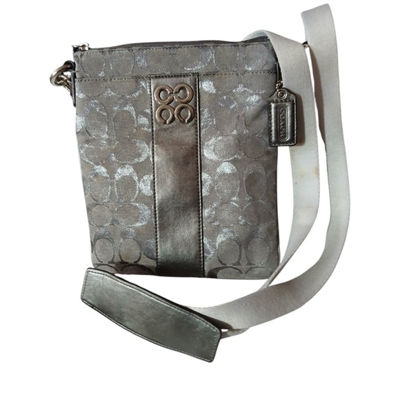Coach Signature C Metallic Swingpack Crossbody